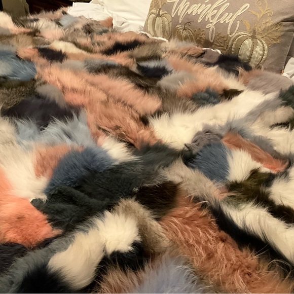 Fox Fur Blanket, custom made, patch style with stunning colors!!! - Picture 3 of 11